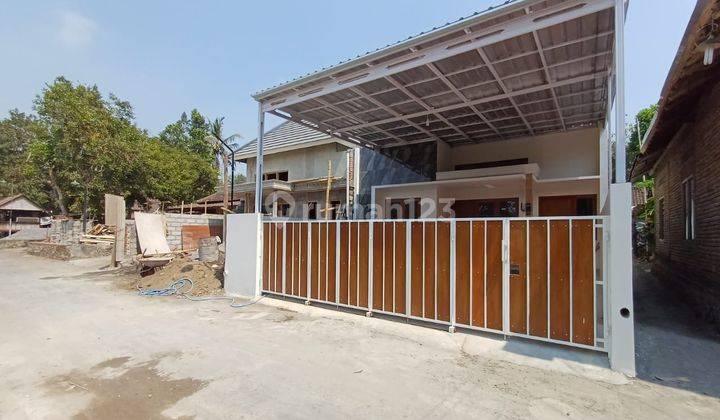 Rumah Baru Minimalis Modern 10 Menit Dari Kampus Uii 1