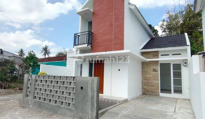 Rumah Baru Dalam Cluster Scandinavian Dengan Mezzanine di Sleman 2