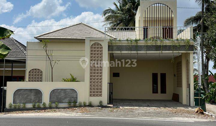 Rumah Modern Tropis Siap Huni Pinggir Jalan Selangkah Ke Uii 2