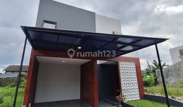 Rumah Modern Dalam Perumahan di Ngaglik Dekat Kampus Uii 2