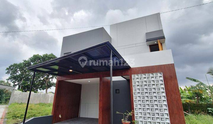 Rumah Modern Dalam Perumahan di Ngaglik Dekat Kampus Uii 1