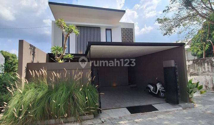 Rumah Industrial Tropis Full Furnished di Sleman Dekat Kampus Uii 1