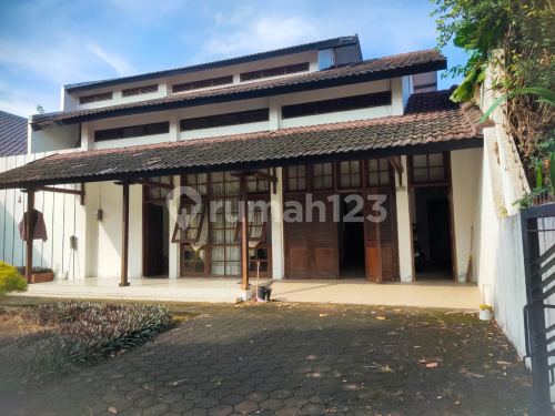 Dijual Rumah di daerah Banyumanik 2 Lantai A4043 1