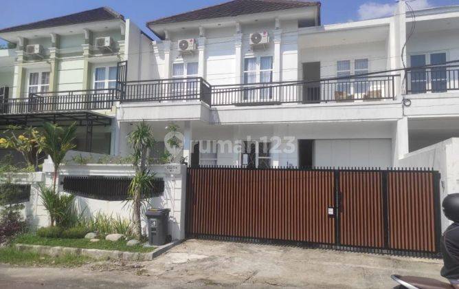 Di Jual Rumah 3 Lantai di Tembalang 1