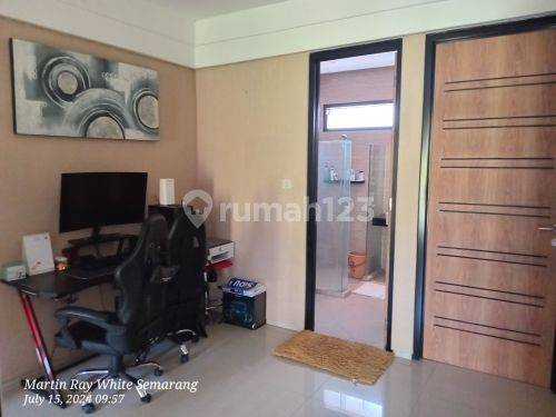 Dijual Rumah 2 Lantai di Ungaran Timur 2