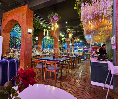 Ruko 2 Lantai Dijual dan Disewa di daerah Semarang Selatan(A4357) 2