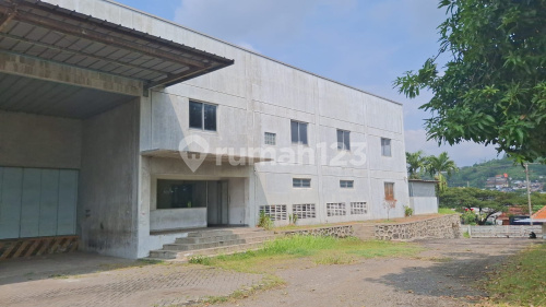Dijual dan Disewakan Gudang di daerah Ngaliyan (A4214)