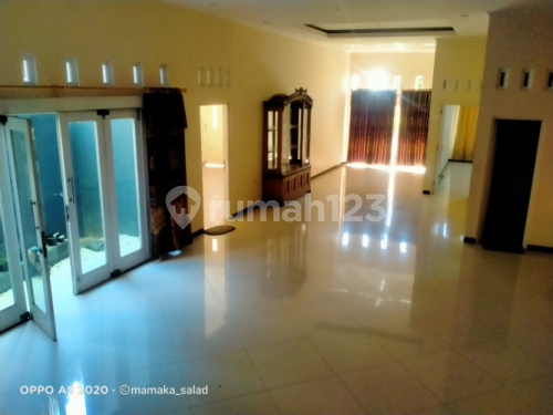 Dijual Rumah 2 Lantai di Semarang Timur (A2698) 2