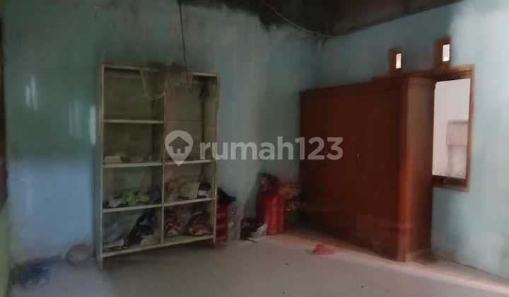 Dijual Rumah Butuh Renovasi Total di Gayamsari (A4157) 2