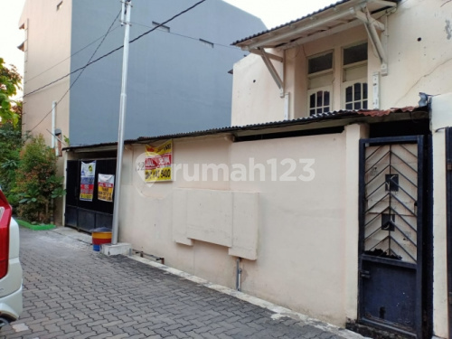 For Sale and For Rent Full Building House in Tanah Mas area, North Semarang (A1382) 1