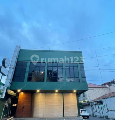 Ruko 2 Lantai Dijual dan Disewa di daerah Semarang Selatan(A4357)