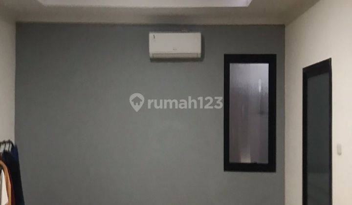 Dijual Rumah Puri Kencana Luas 9 X 15 Renovated 2