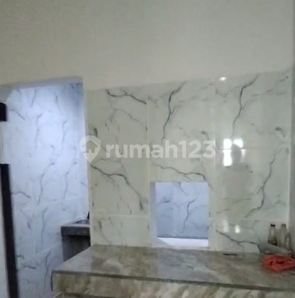 FOR SALE Boarding House in Tanjung Duren, Area 2.6 x 15, ROI 10% 2