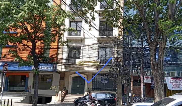 FOR RENT: Adjacent Shop House in Melawai Raya, Size 8 x 24 1