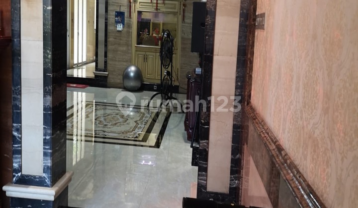 Dijual Rumah Exclusive Layar Permai PIK Luas 10 x 29 2