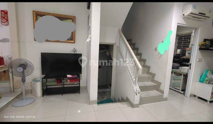 Dijual Rumah di Golf Lake Semi Furnished Luas 6 x 15 SHM 2