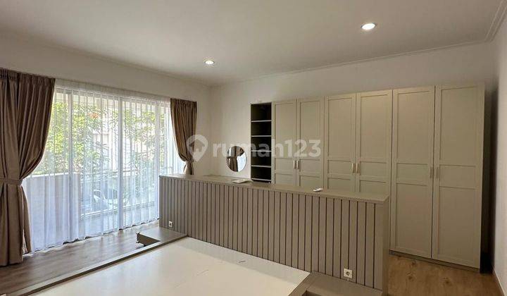 Disewa Murah Rumah Golf Island Luas 8 x 25 Semi Furnished 1