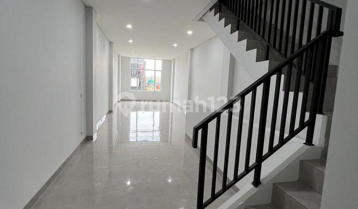 DIJUAL Ruko Pluit Selatan Brand New 5 Lantai Luas 120 m2
