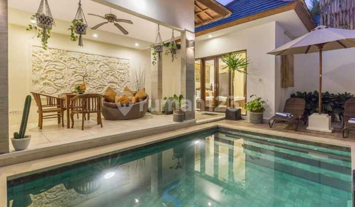 FOR SALE Beautiful Villa in Canggu Bali 400 m2 with Private Pool