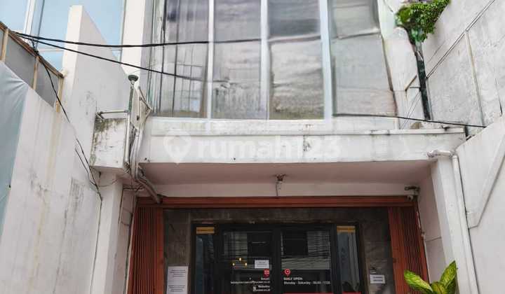FOR RENT: 4-Story Shop House in Radio Dalam, South Jakarta, Area 4 x 20 1