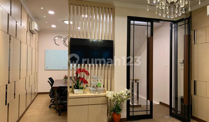 Dijual Ruko Central Park 4 Lantai Full Furnished