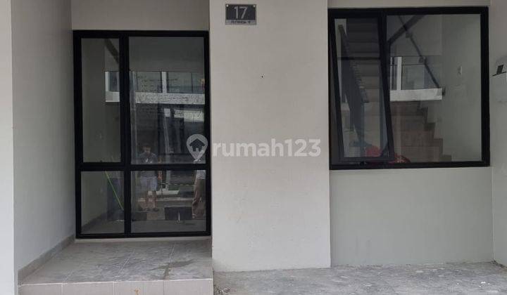 Disewa Murah Rumah Pik 2 Luas 4.5 X 12.5 Tahap 1 & 2 & Millennial 2