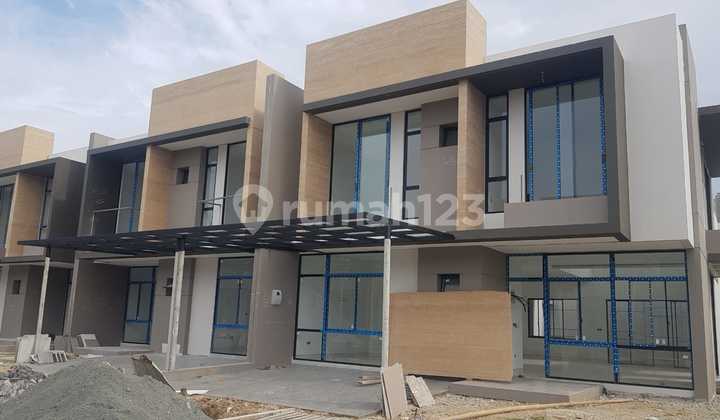 FOR SALE House in Villa Pasir Putih PIK 2 Size 10 x 20 Brand New 1