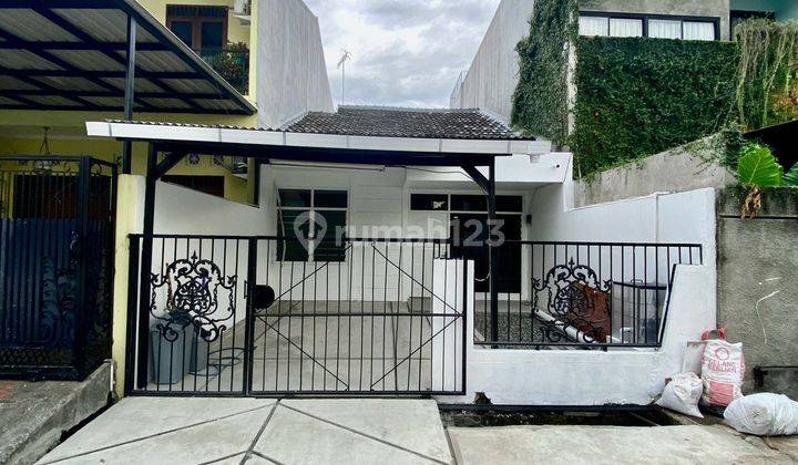 DIJUAL Rumah di Taman Aries Luas 6 x 20 Renovated 1