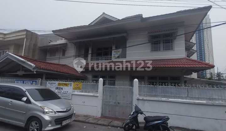 Dijual Bu Rumah di Duri Kepa Luas 16 X 15 Hoek SHM