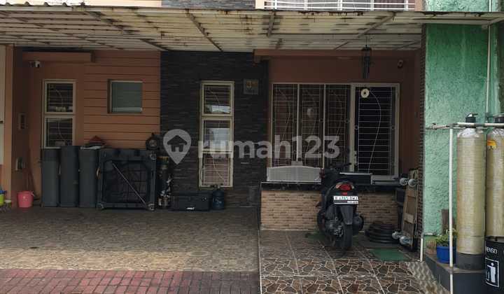 DIJUAL Rumah Golf Lake Residences Luas 13 x 15 Hoek DIJUAL Rumah Golf Lake Residences Luas 13 x 15 Hoek