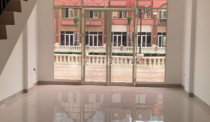 FOR SALE Ruko La Riviera PIK 2 Size 4.5 x 12 FOR SALE Ruko La Riviera PIK 2 Size 4.5 x 12