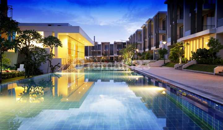 Dijual Rumah Premium di Seafront Ancol Luas 9 X 25 Renov Lift