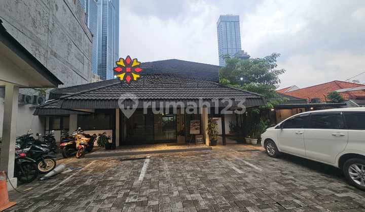 DISEWA Ex Restaurant Jl Teluk Betung Jakarta Pusat Luas 708 m2