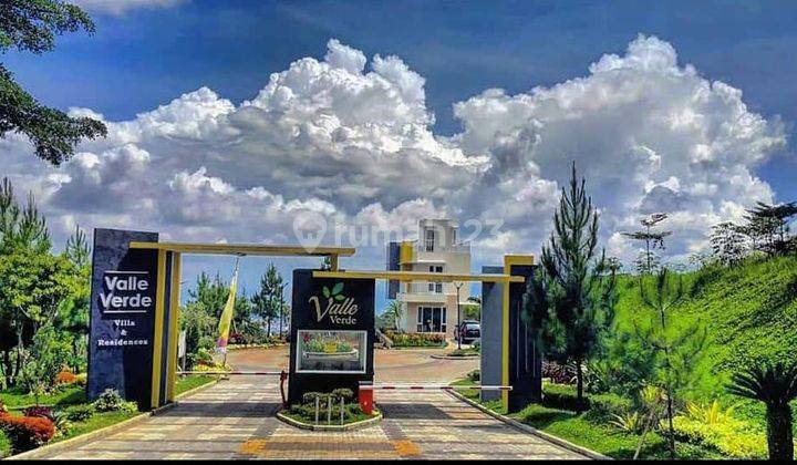 Limited unit,hanya 79 unit lokasi strategis, rumah 3 lt, shm 1