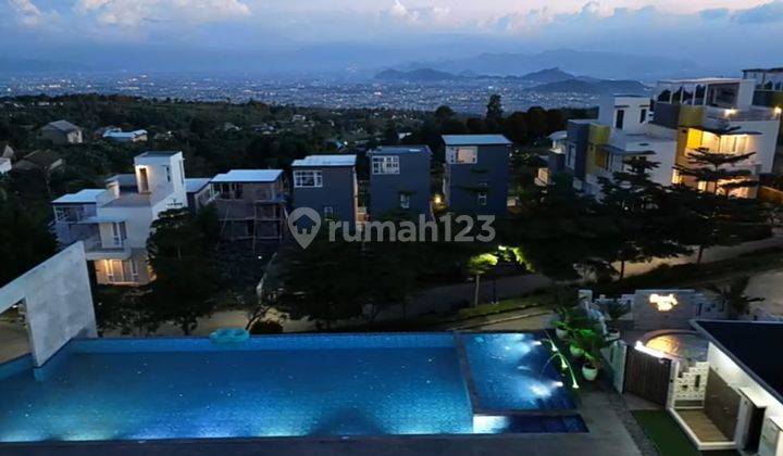 Limited unit,hanya 79 unit lokasi strategis, rumah 3 lt, shm 9