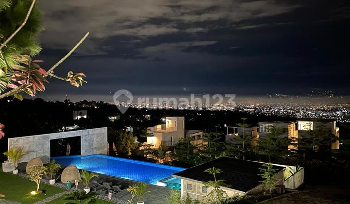 Rumah 3 lantai dekat area wisata , strategis, shm,city view 11