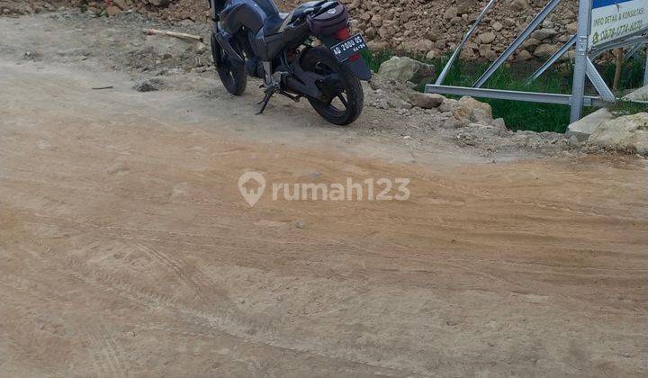Cluster mewah harga ramah pinggir jalan raya gayam sukoharjo shm 8