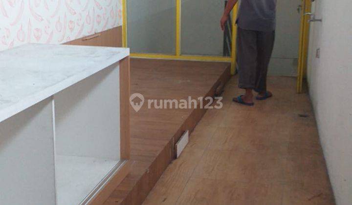 Cipete Ruang Usaha Disewakan Di Area Komersil 5