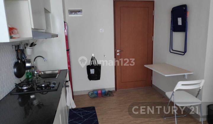 2 Kamar Tidur Apartemen Furnished Royal Olive Pejaten 2