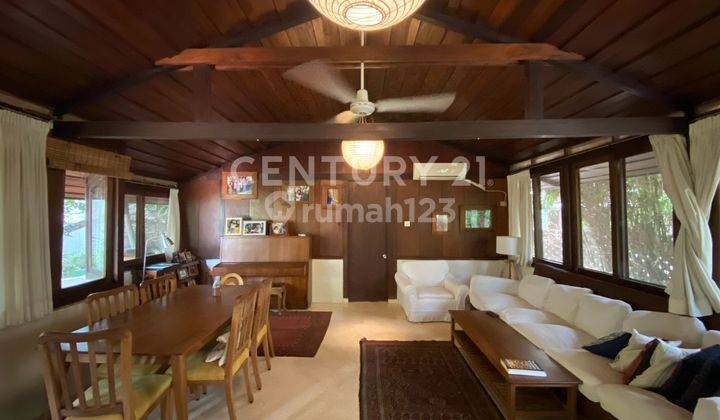 Dekat Citos Rumah Cozy Modern Tropis 1 Lantai 1