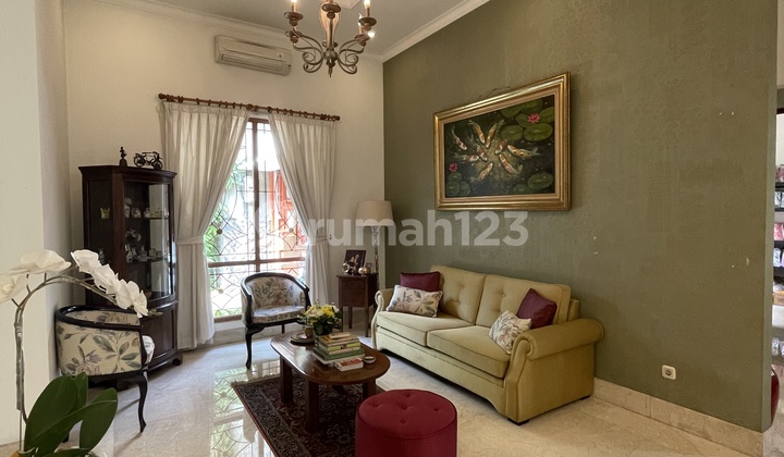 Lahan Luas, Hidup Bebas! Rumah Mewah Di Kemang Dengan Kolam Rena 2