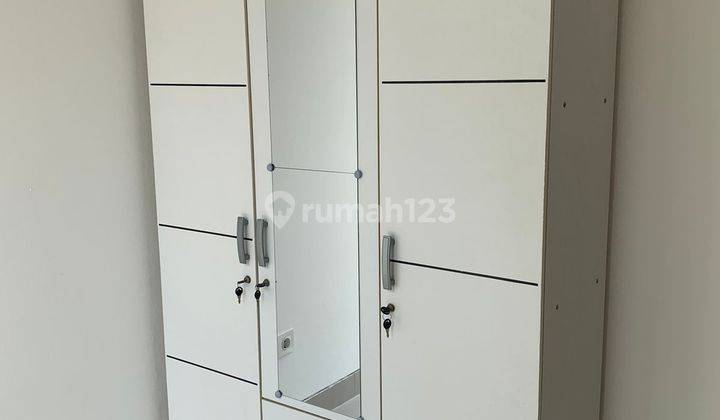 Disewakan rumah PIK 2 6x10 2 lantai ada AC MURAH 2