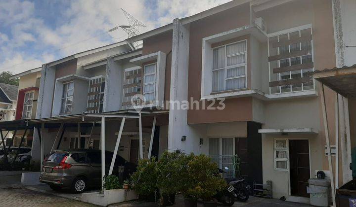 Rumah siap huni one gate system, SHM di pondok aren tangsel  1