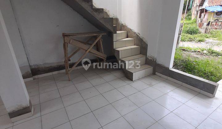 Rumah 2 lantai Harga 1 lantai Bandung Timur Cileunyi SHM Baru Utara Dekat Akses Pintu TOL Purbaleunyi 3