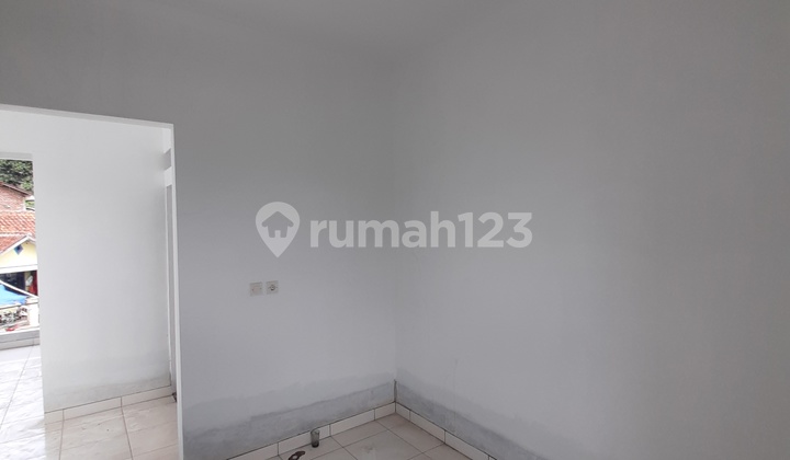 Rumah 2 lantai Harga 1 lantai Bandung Timur Cileunyi SHM Baru Utara Dekat Akses Pintu TOL Purbaleunyi 11