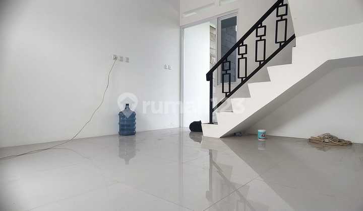 Rumah Murah 2 Lantai Akses Tol Jagorawi 5