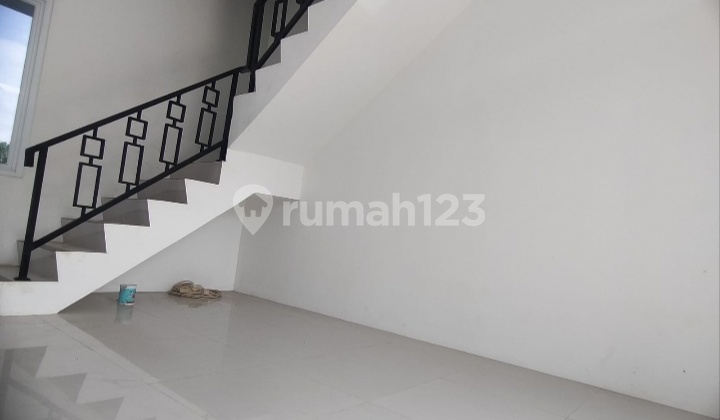 Rumah 2 Lantai Akses Tol Cimanggis Cicilan Hanya 3 Jutaan 4