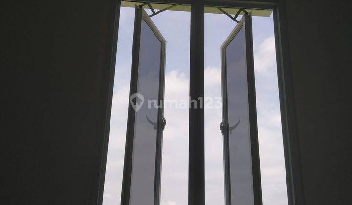 Rumah 2 Lantai Dekat Exit Tol Cimanggis Hanya 400 Jutaan 13