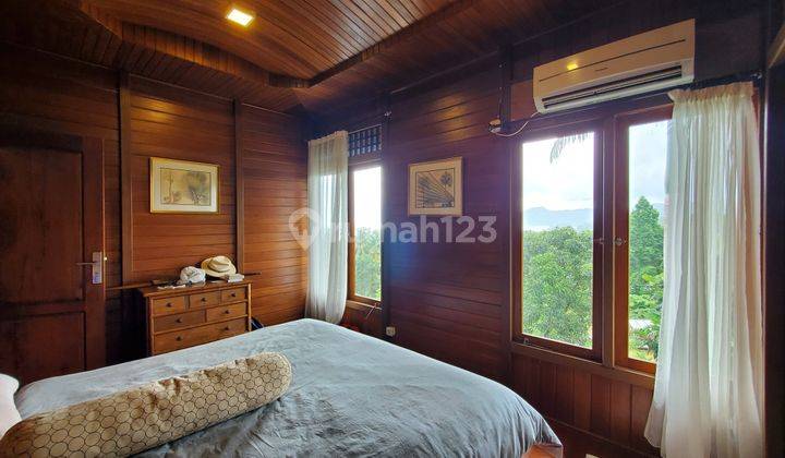 Rumah villa kayu pilihan 2 lantai plus kolam renang view Sunset 63