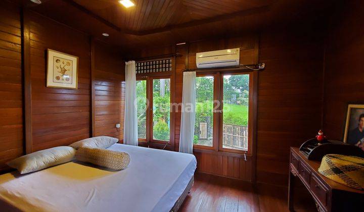 Rumah villa kayu pilihan 2 lantai plus kolam renang view Sunset 67